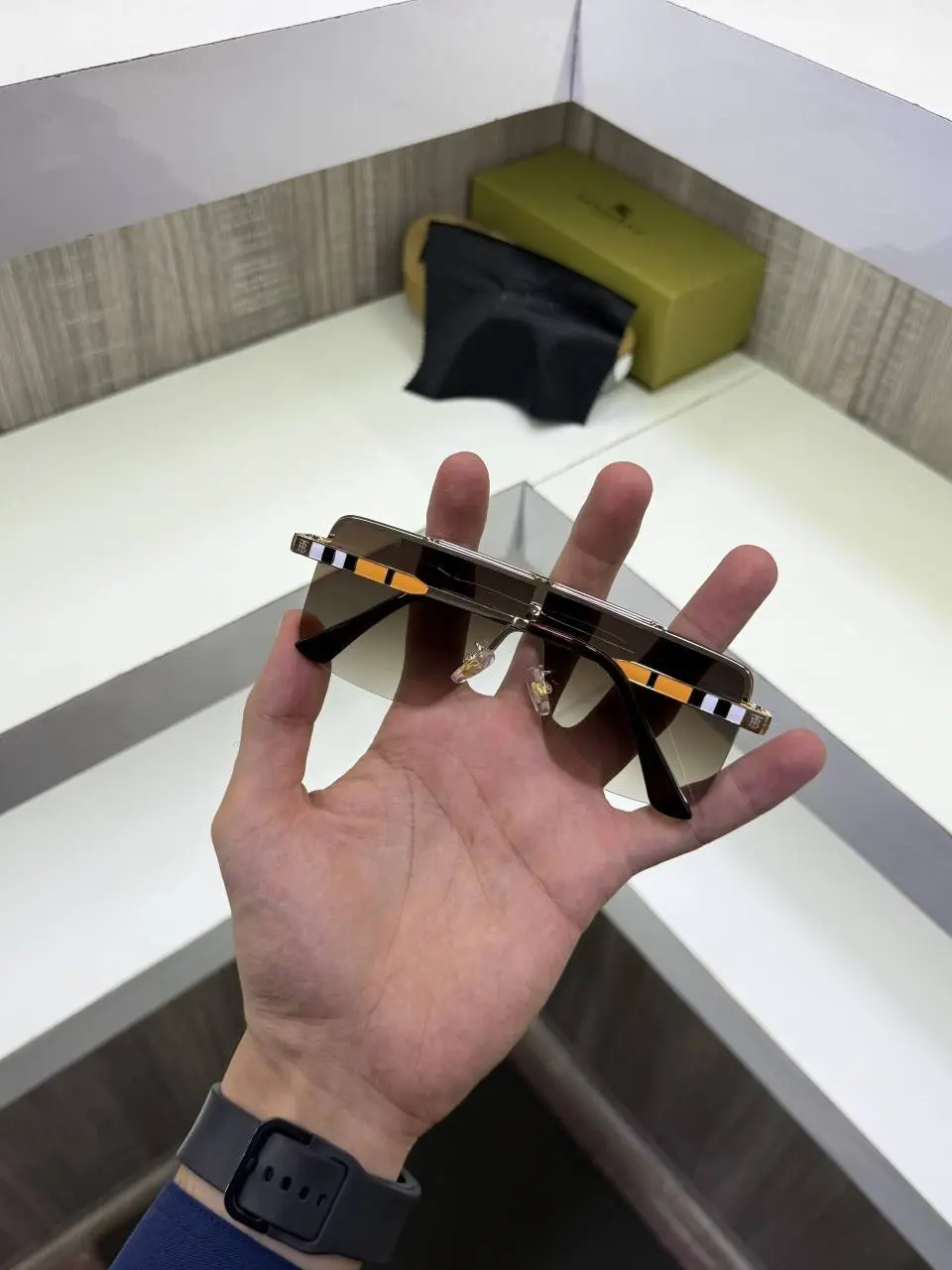 Burberry 1018 BrownGold - Image 7