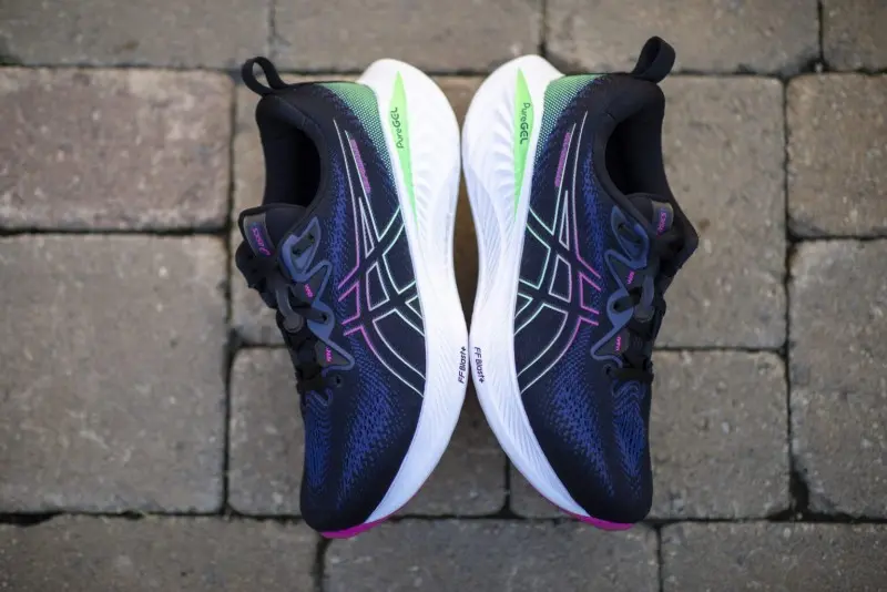 Asics Gel Cumulus 25 Marathon Sports Shoes - Image 2