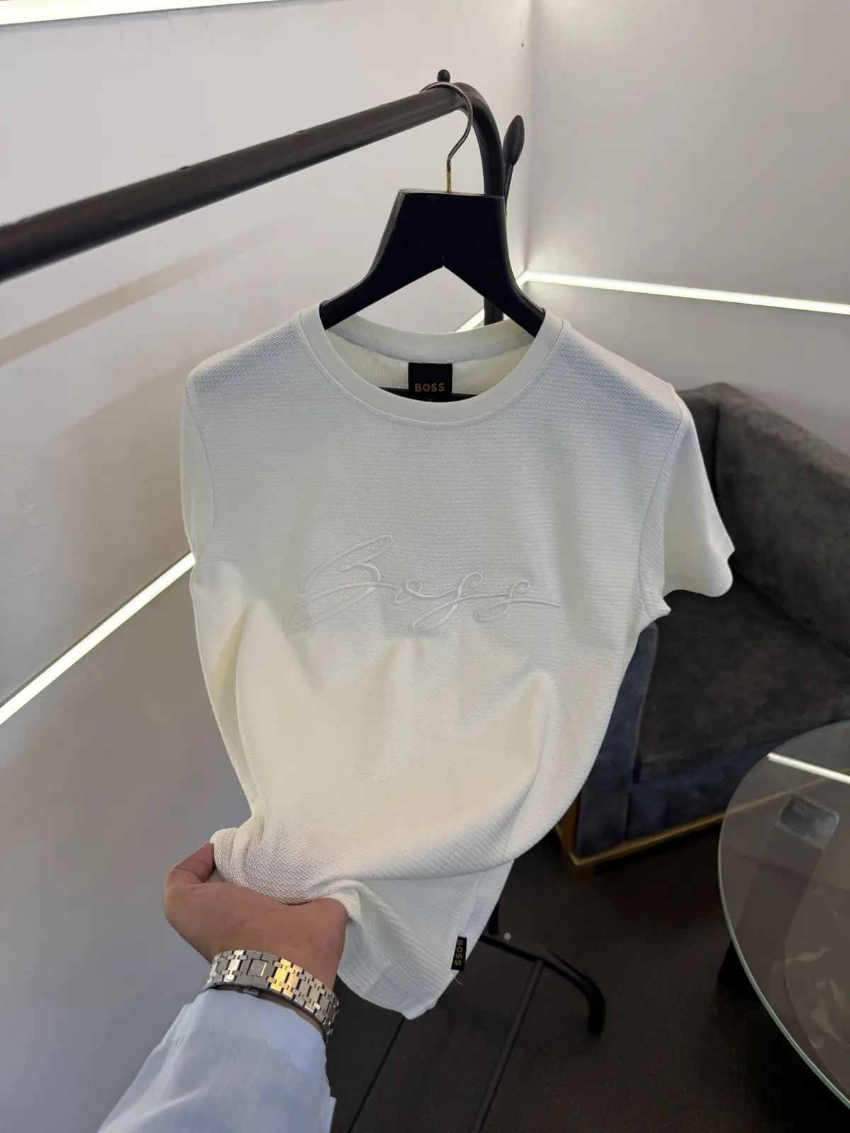 Hugo bos of white turkish imported knitted popcorn fabric round neck tshirt with embroidery logo - Image 2