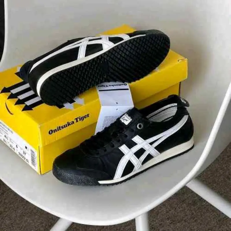 Onitsuka Tiger Mexico 66 SD White Black - Image 4