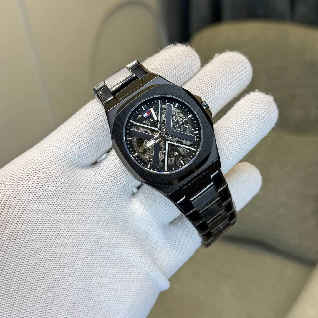 Tommy Hilfigar Automatic Black 032