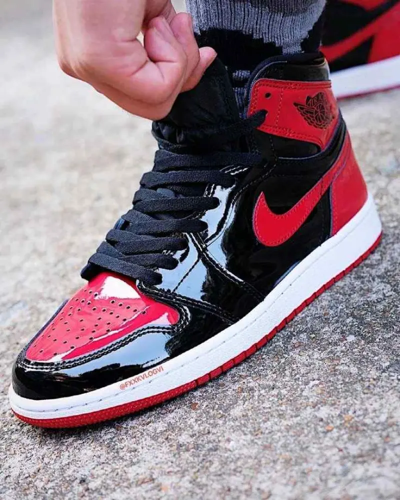 Nike Air Jordan Retro 1 Bred Patent Semi UA - Image 15