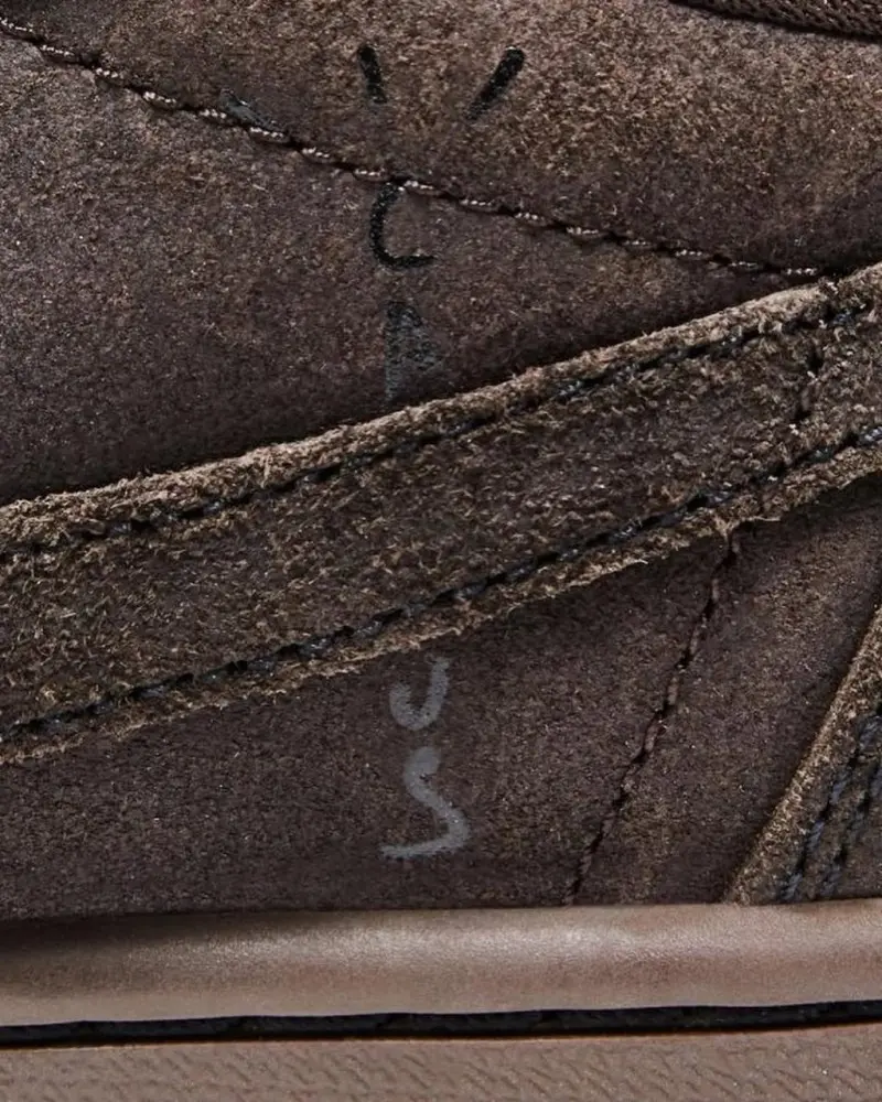 Travis Scott x Air Jordan 1 Retro Low OG SP Velvet Brown 243 - Image 3