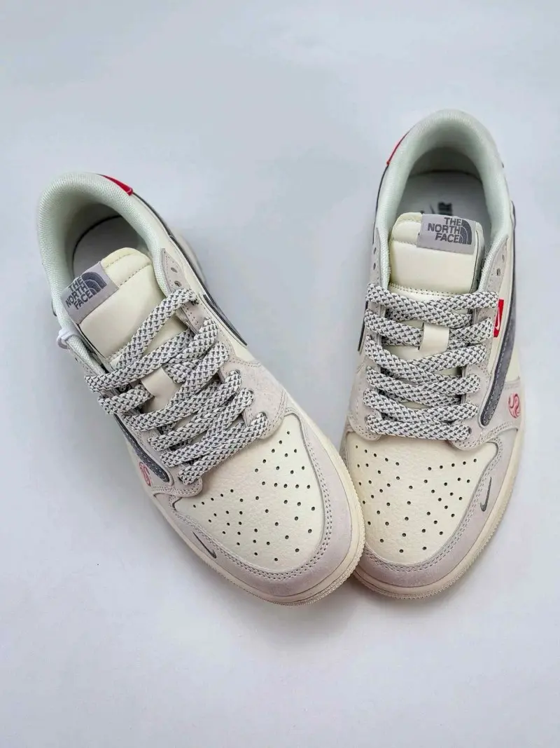 Travis Scott X Nikke Air Jordan 1 Low x The North Fase 802 - Image 2