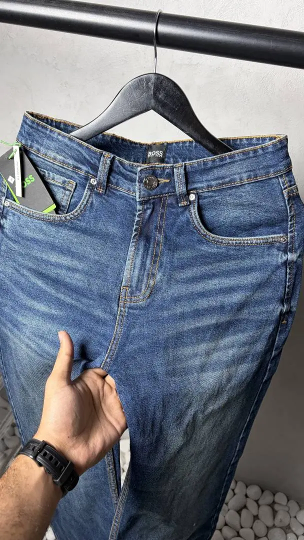 Hugo Bos Premium Jeans 2975 - Image 3