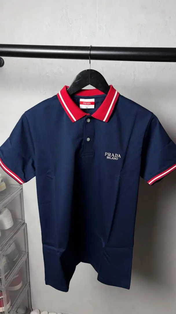Prada Premium T Shirt with original box packaging 1812 - Image 3