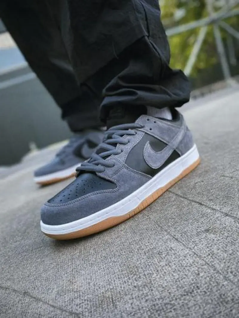 Nike Sb Dunk Low Trd Dark Grey - Image 8