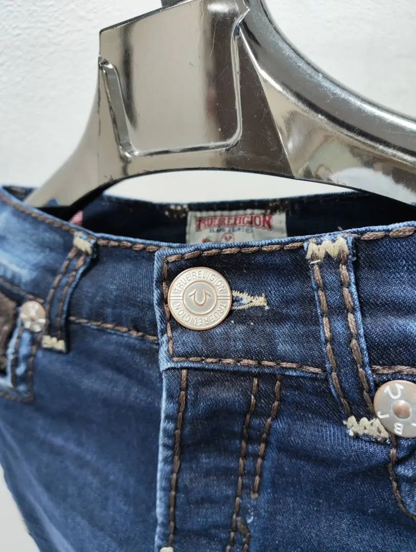 TRUE RELIGION IMPORTED STORE ARTICLE JEANS - Image 4
