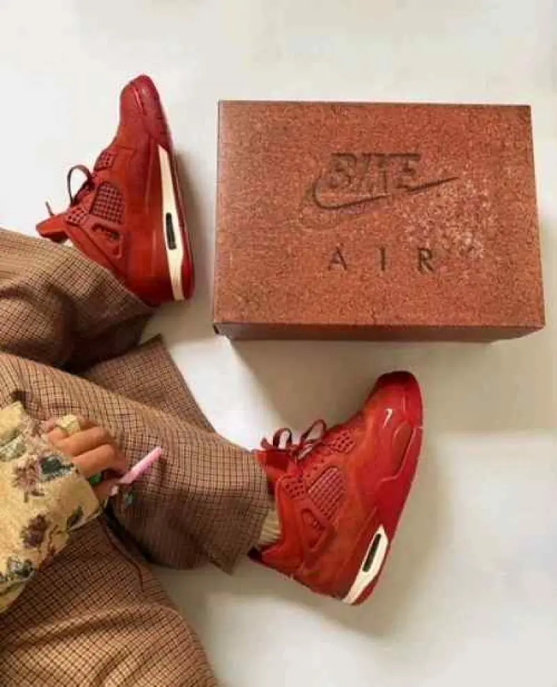 AIR JORDAN 4 X NIGEL SYLVESTER BRICK BY BRICK semi Ua quality with keychain and Og box