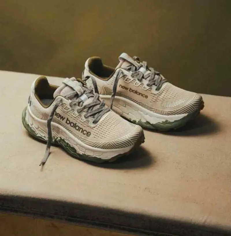 new balencee Fresh Foam x Trail More V3 Beige - Image 2