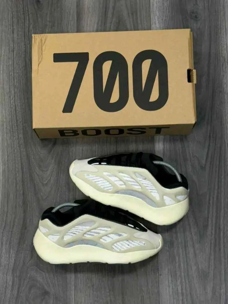 Adiddass. Yeezy 700 V3 Azael - Image 6