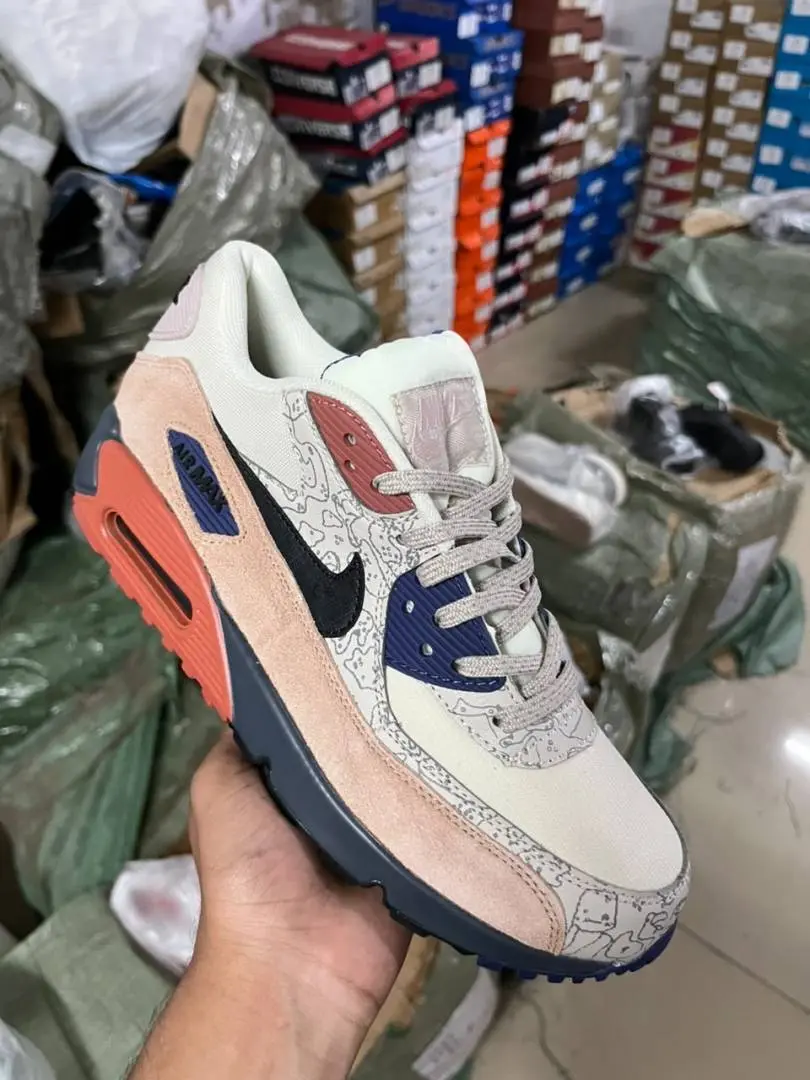 Nike Air Max 90 Desert Sand Brown - Image 2