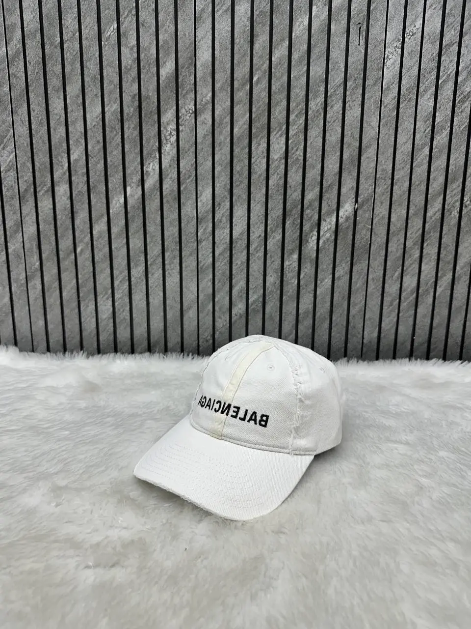 Balenciaga Reverse White Dusty Premium Unisex Cap