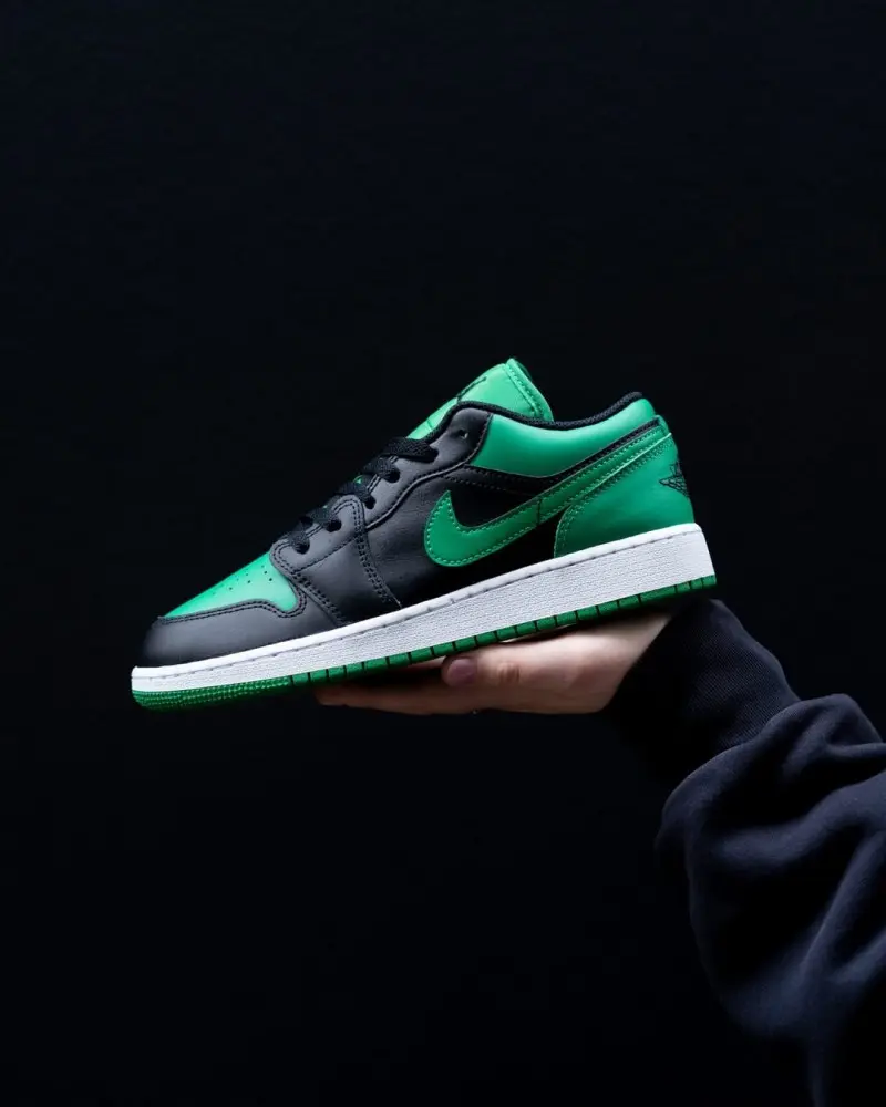 Nike air jordan 1 low black lucky green fix - Image 2