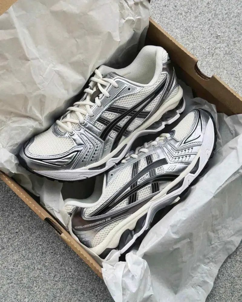 Asics Gel-Kayano 14 Cream Black Metallic Plum - Image 2