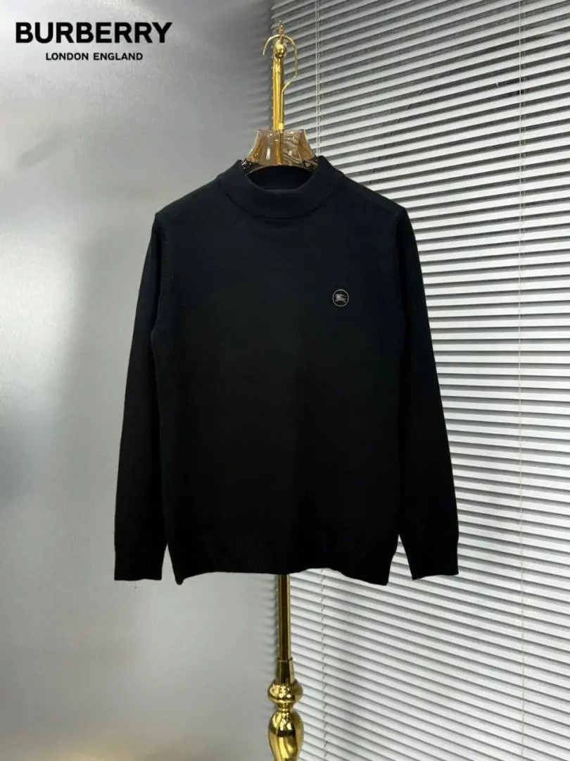 Burberry Chest Logo Sweatshirt Black - Image 2