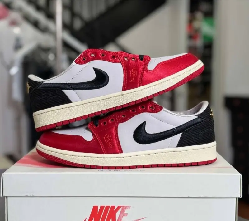 Air jordan 1 Low Trophy Room - Image 5