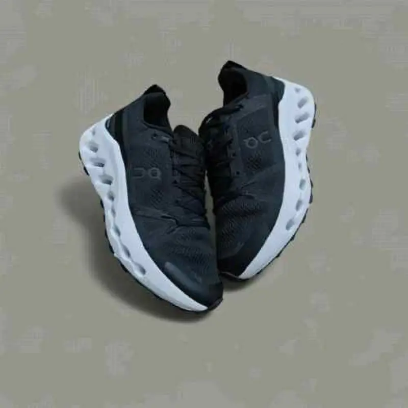 On Cloudleap Black White - Image 6