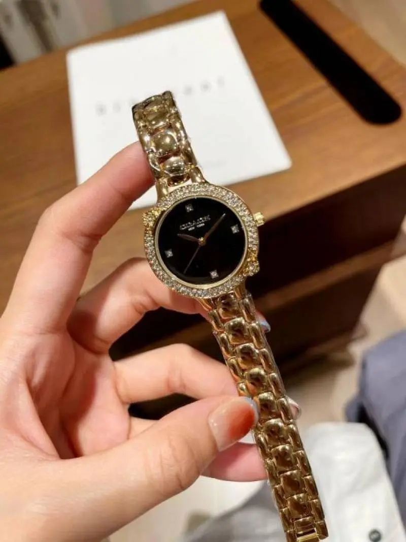 Coach Watch For Her 574
