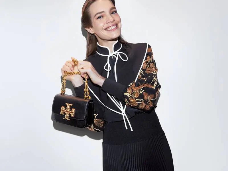 Tory Burch Eleanor Bag With Original Box And Dustcover - Image 3