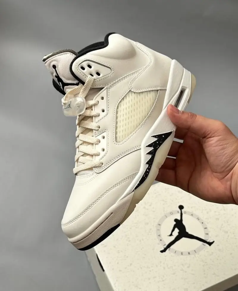 Air Jordan 5 Retro SE Sail - Image 2