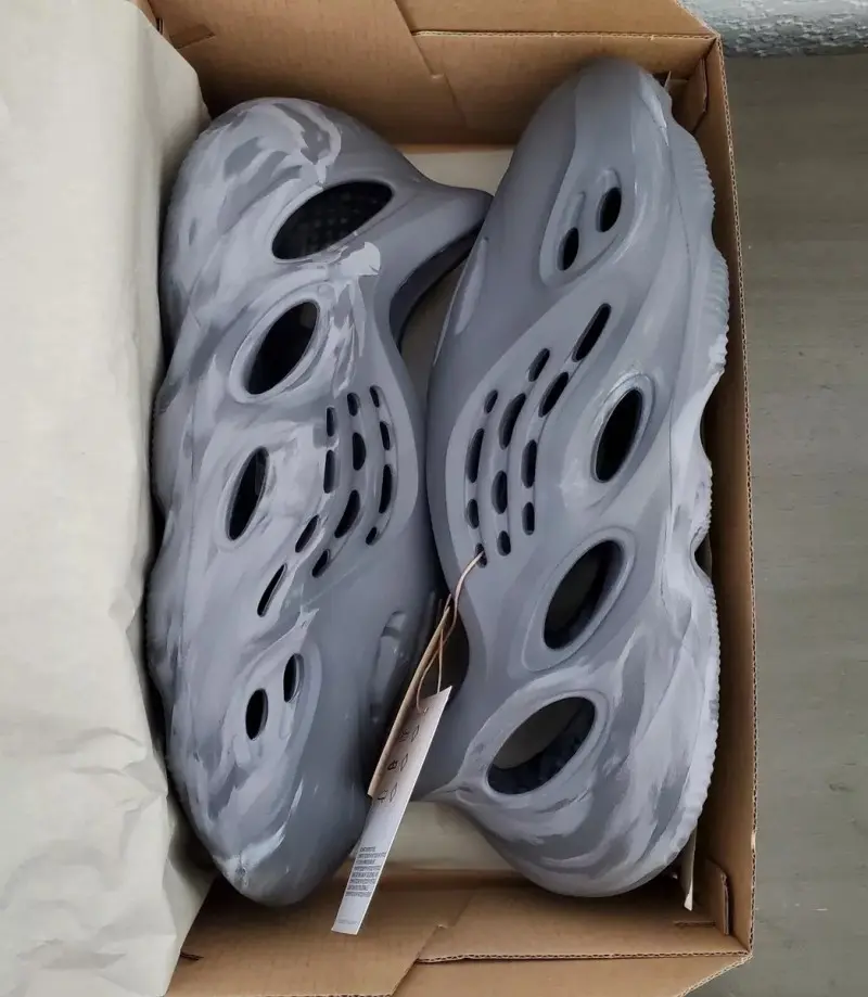 Adidas Yeezy Foam RNR MX Granite UA Quality - Image 2