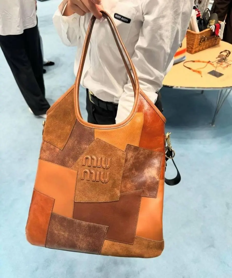 Miu Miu Ivy Leather Limited Edition Tote Bag With OG Dust Bag (Brown - 1106) - Image 2
