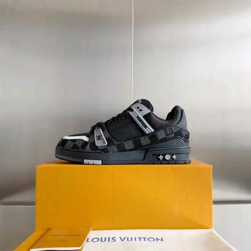 Louis Vuitton Trainer Black Grey - Image 3