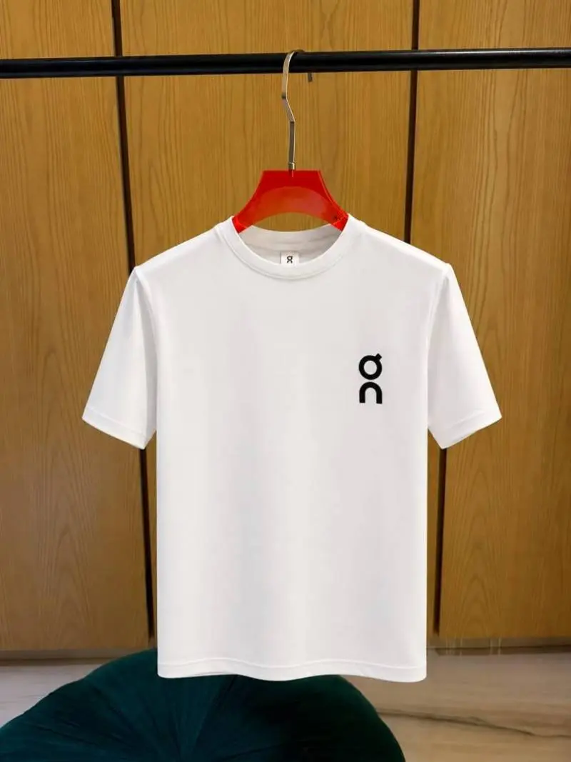 On Cloud IMPORTED STORE ARTICLE T SHIRTx