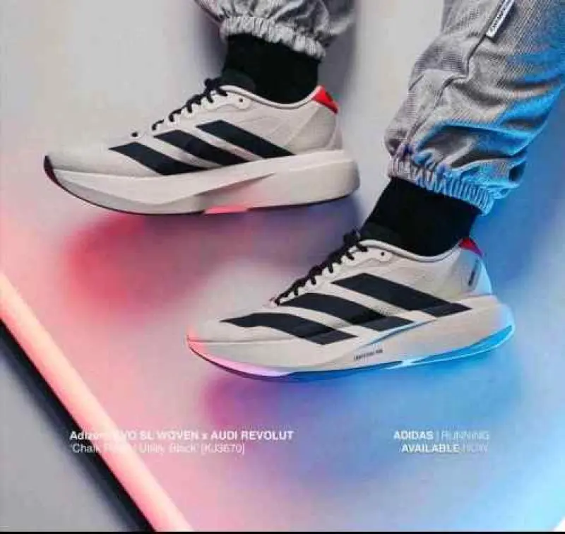 ADIZERO EVO SL WOVEN AUDI REVOLUT F1 TEAM 671 - Image 3