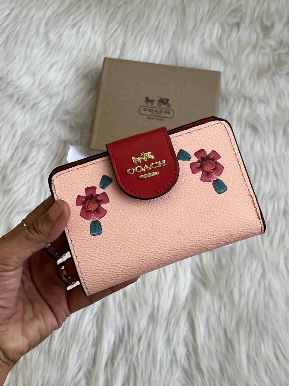 Coach 608 Pink Small Flap Wallet With OriginalBox DustCover Premium - Image 2