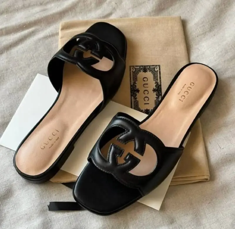 Gucci Fix-Price Interlocking G Slides With Original Box CarryBag Packaging