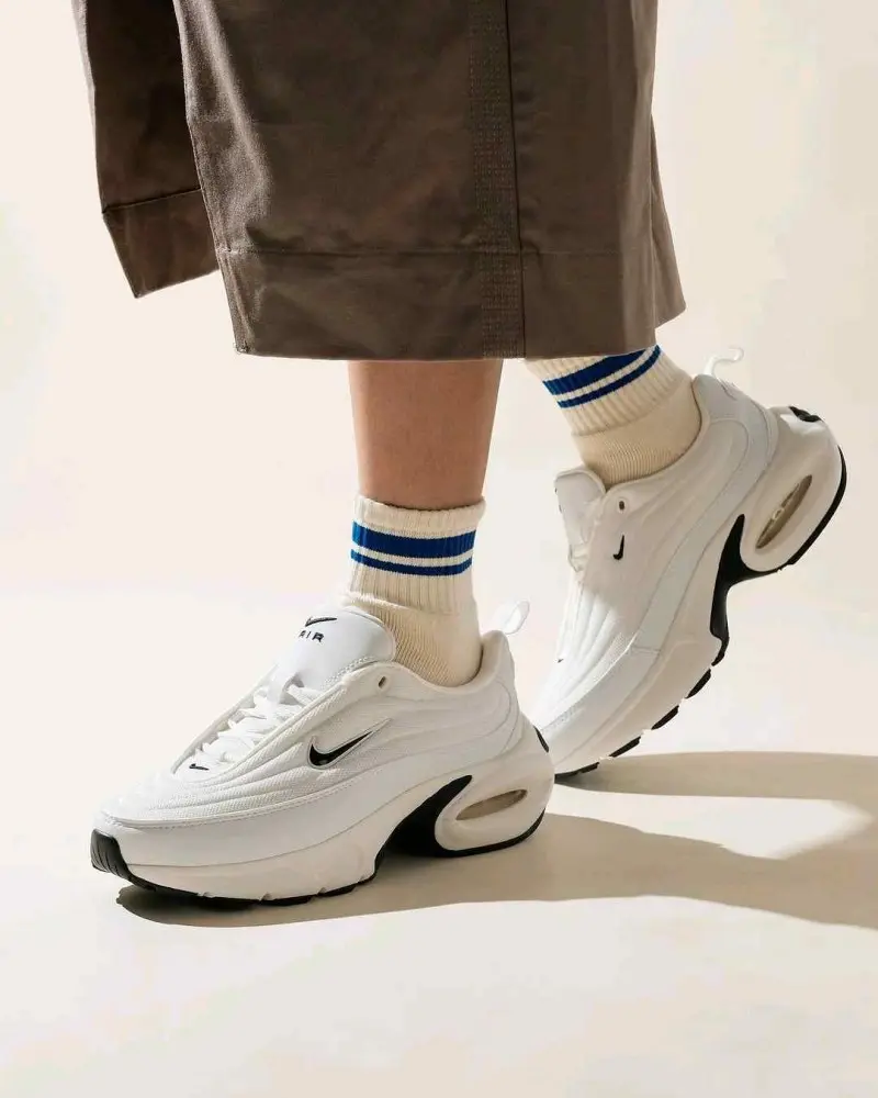 Nike AirMax Portal Sail white 1095