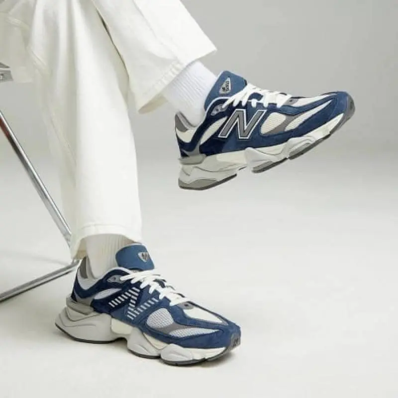 New Balancce 9060 Indigo Blue - Image 2