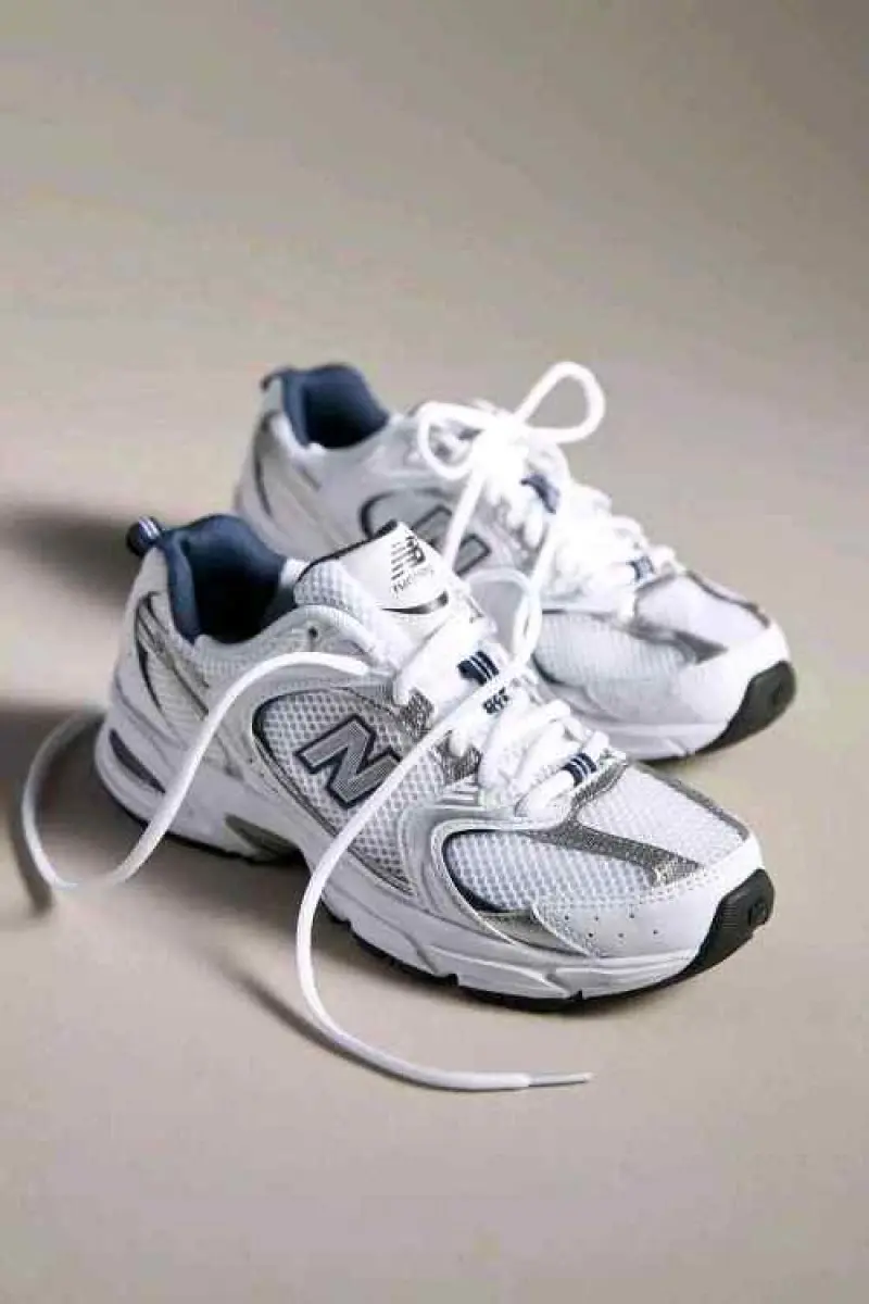 New balencee 530 White Navy Womens 603 - Image 3