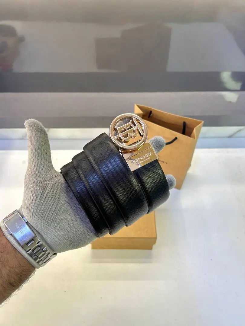 Burberry Glossy Gold Belt Fa 302