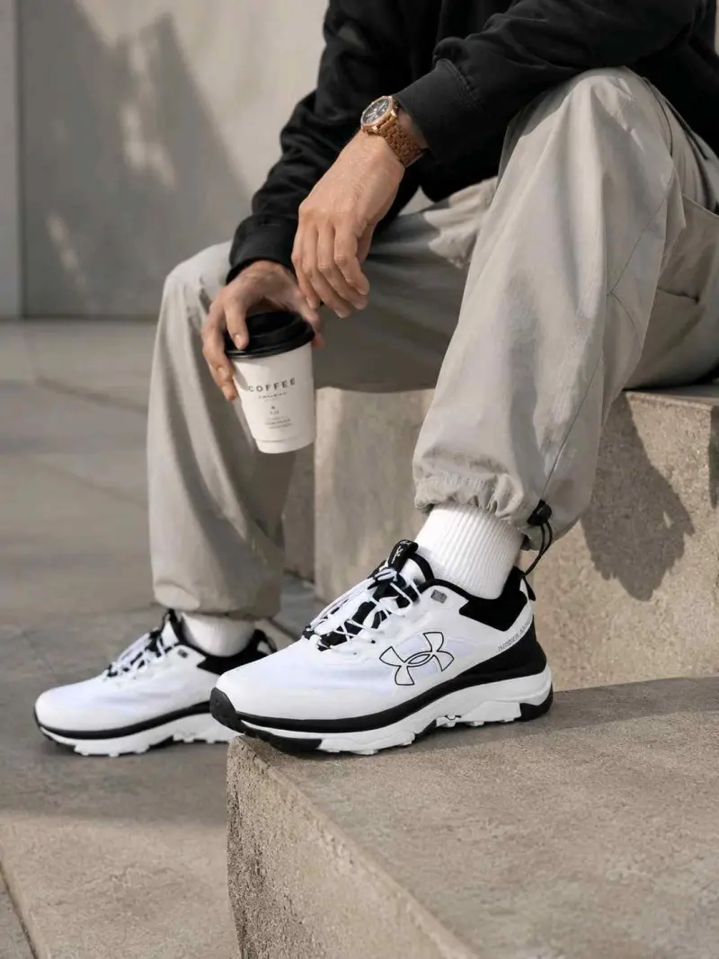 Under Armorr Charged Bandit Trail 2 White & Black 2574 - Image 2