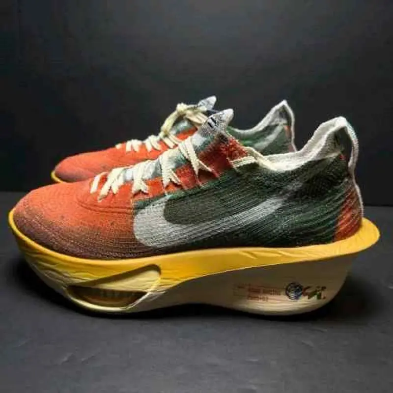 Nike Zoom Alphafly 3 Sting Colourway 2604 - Image 8