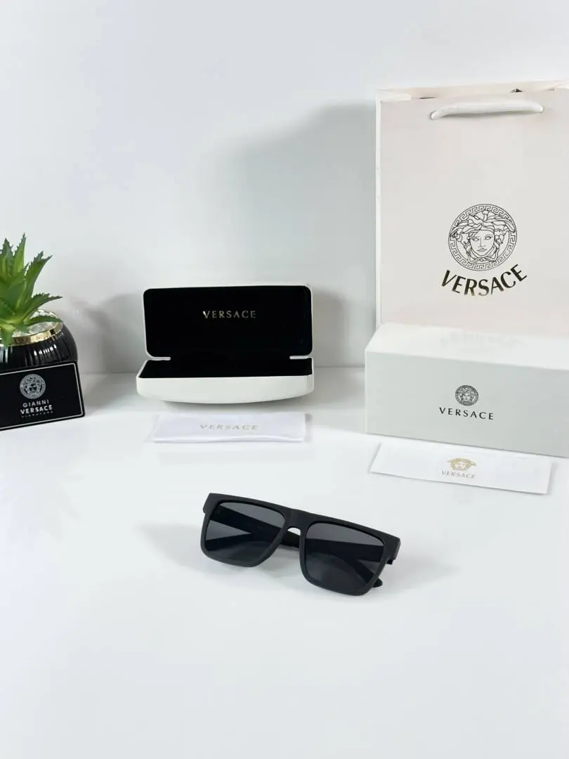 Versace 1101 Mate Black - Image 2