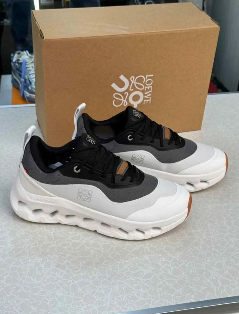 On Running Cloudtilt 2 x Loewe BlackWhitegrey - Image 7
