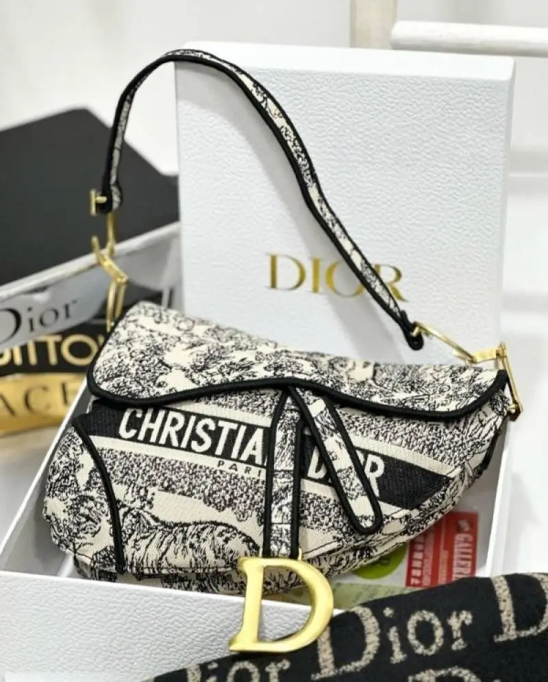 Dior Saddle Black Toile de Jouy Embroidery With OG Box & Dust Bag (Black Tiger-129)