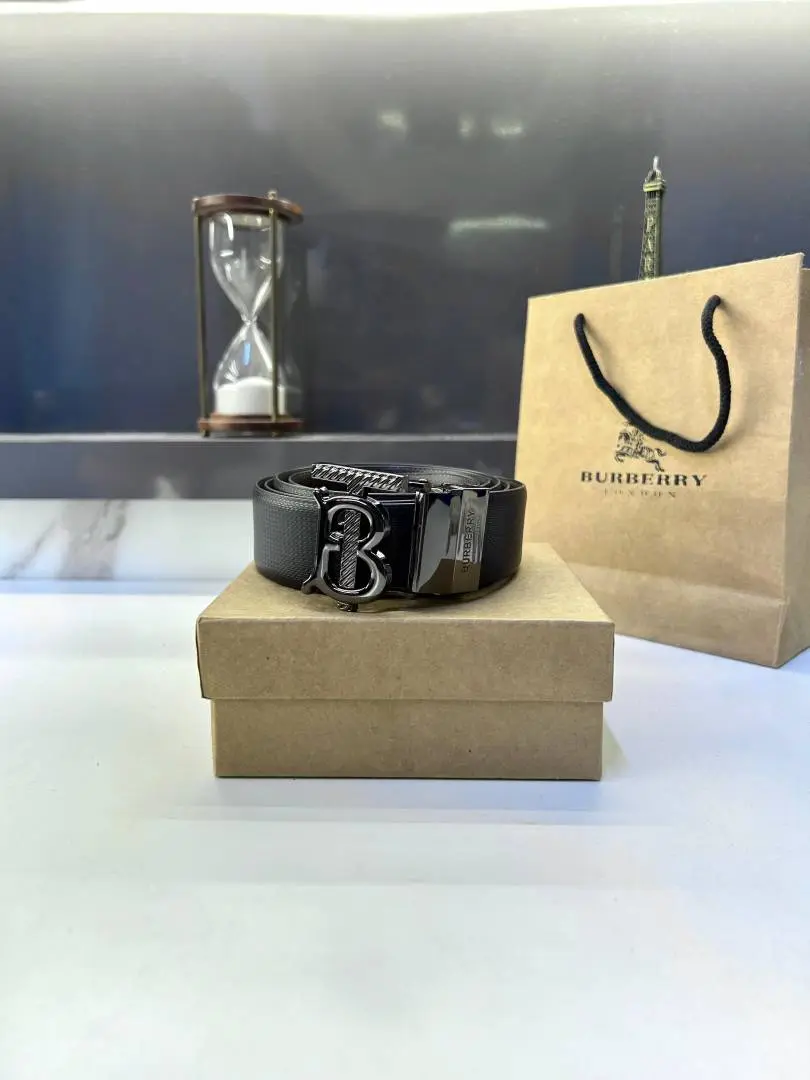 Burberry Glossy Reversible Belt Fa 660 - Image 2