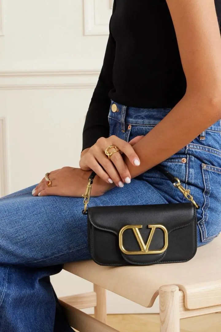 Valentino V Lock Black Small With OriginalBox - Image 5