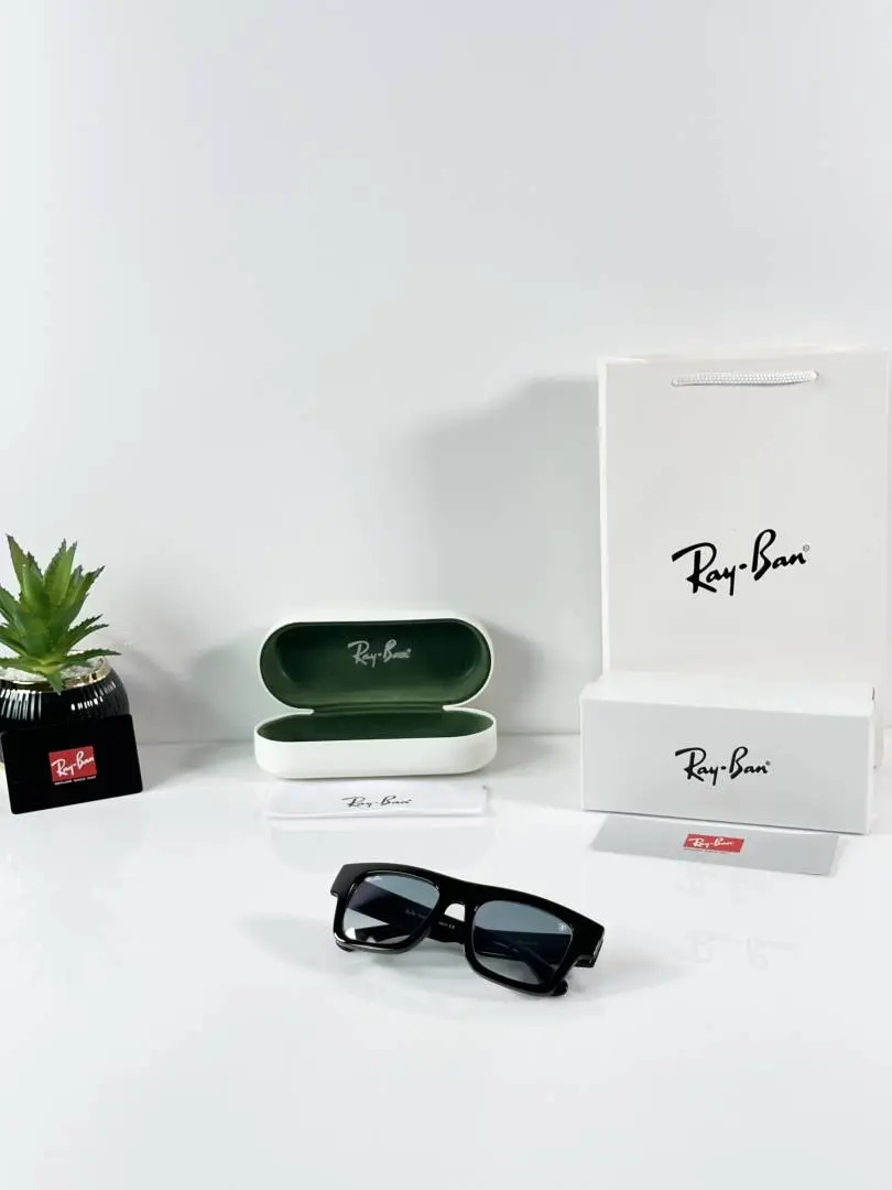 Ray-Ban 4415 Black Blue GLASS - Image 2