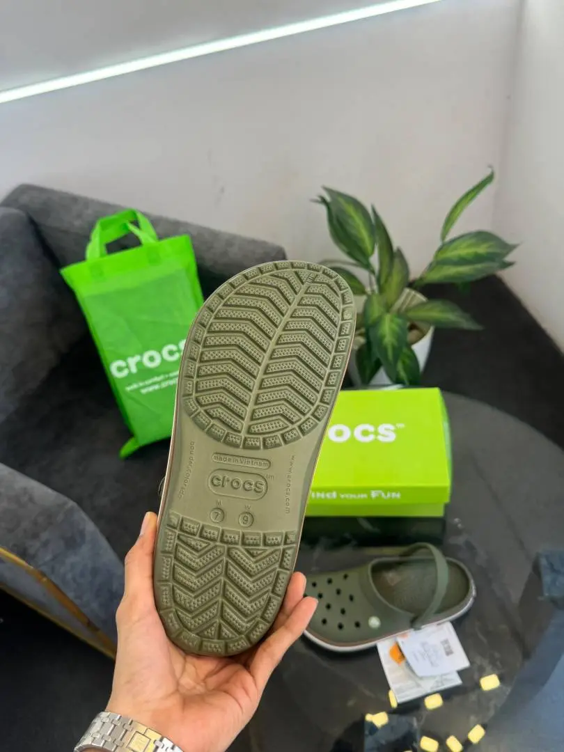Crocs Crocband Gum Clog Khaki - Image 8