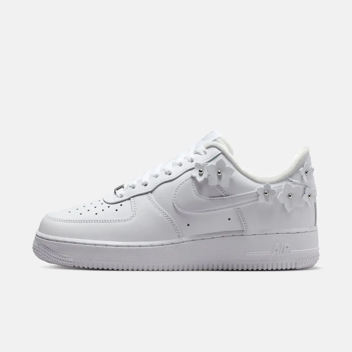 Air Force 1 07 Florette Triple White For Womans - Image 5