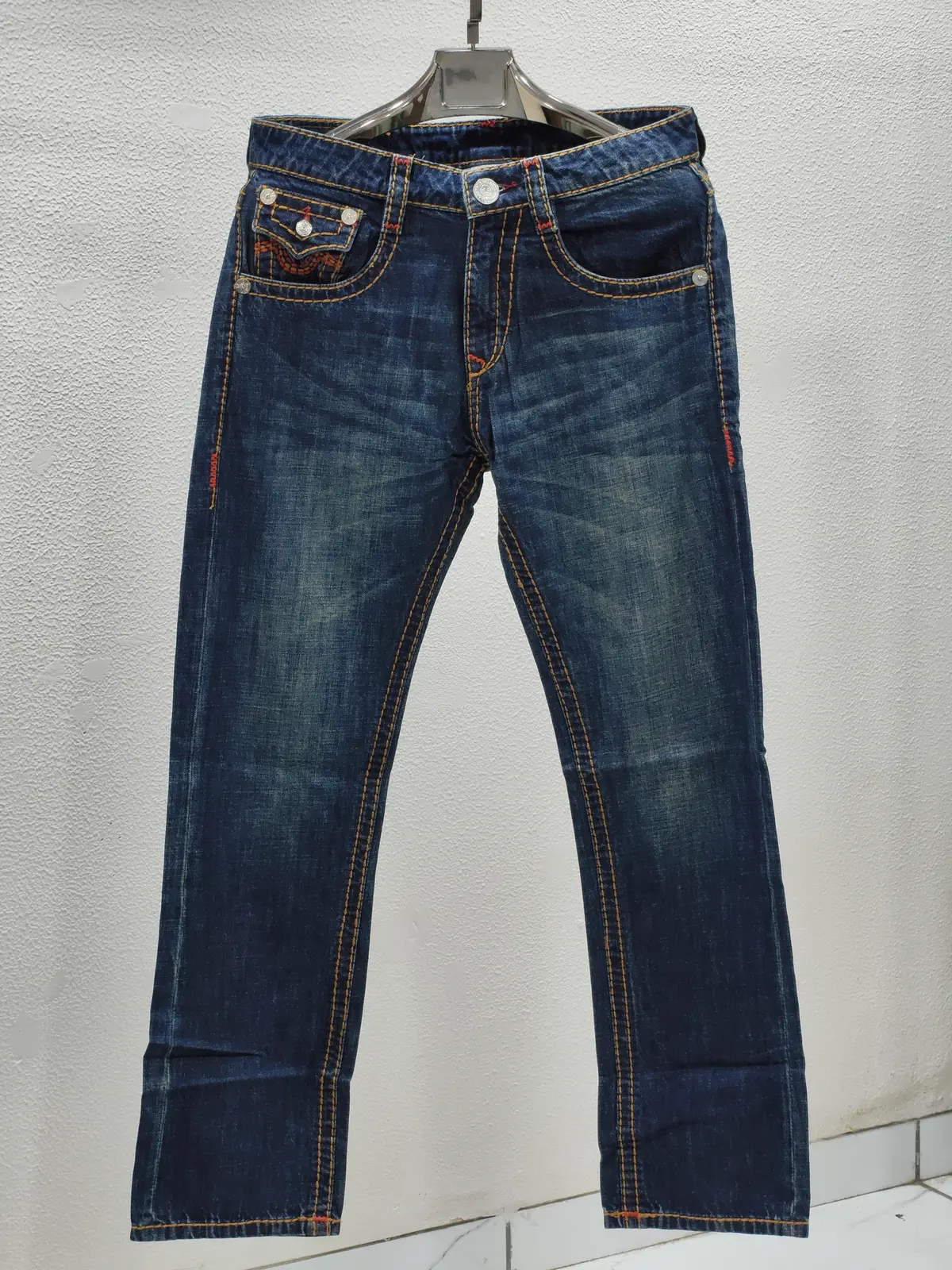 TRUE RELIGION IMPORTED STORE ARTICLE JEANS - Image 3