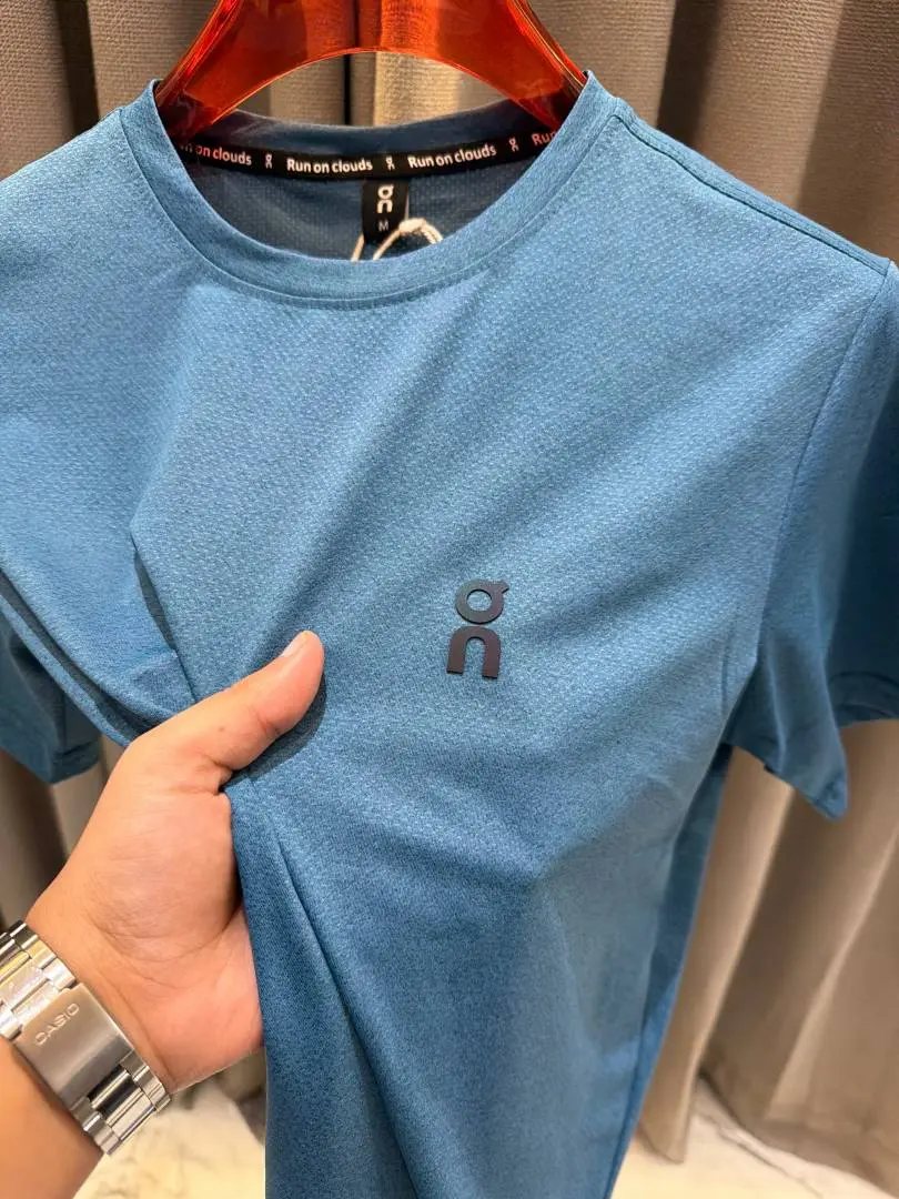 On Cloud Round Neck T-shirt Petrol Blue - Image 3