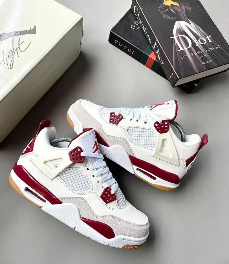 Nike SB x air jordan 4 varsity red - Image 4