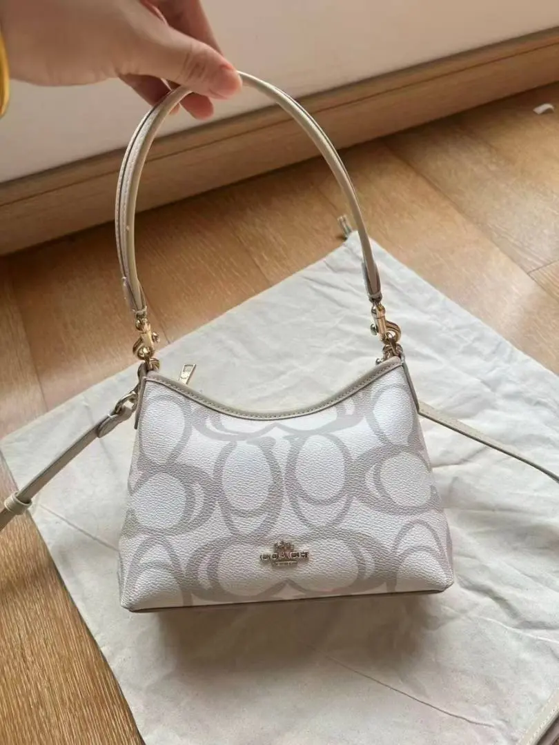 Coach Laurel Mini Tote Premium Highend With Original Box & DustCover